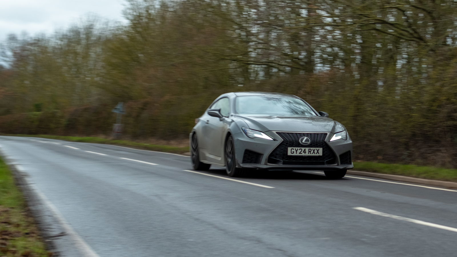 Lexus RC F Ultimate, front 3/4